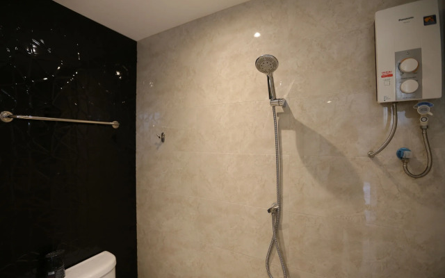CK2 Hotel