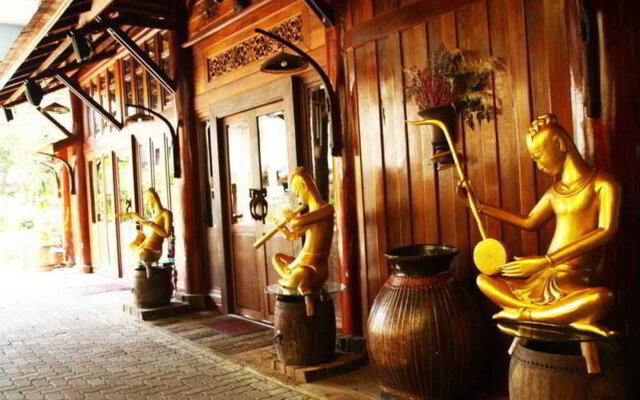 True Siam Phayathai Hotel