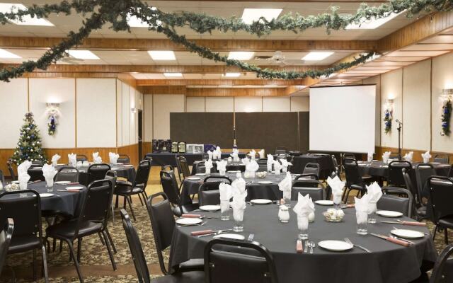 Days Inn Estevan