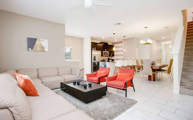 1603 Moon Valley Drive