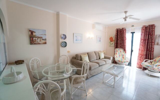 Apartamento Capistrano Playa 512