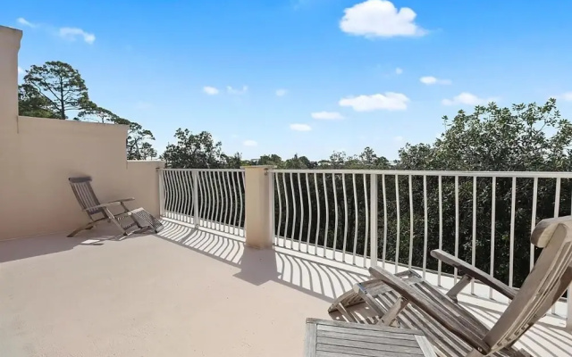 1 Rooftop Relaxation