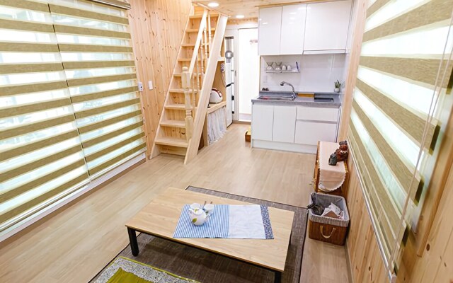 Uljin Geoil-ri Pension