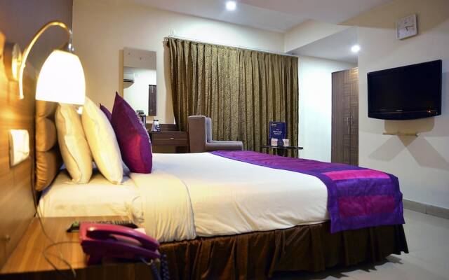 OYO Premium Habsiguda