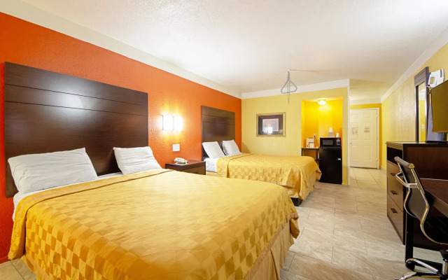 Economy Inn & Suites