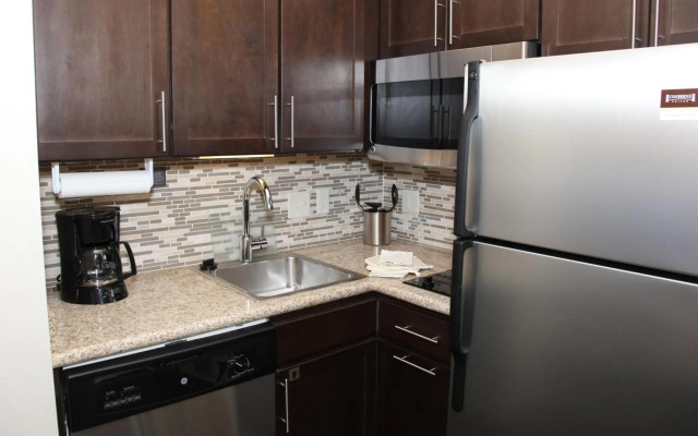 Staybridge Suites Lincoln Northeast by IHG