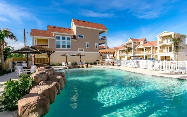 Cajun Shrimp 605 by RedAwning