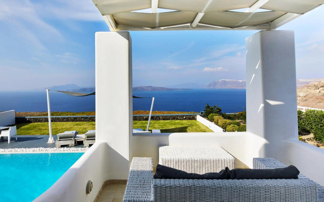 Santorini Princess Presidential Suites