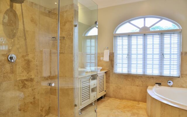 Mont d'Or Sandton Villas