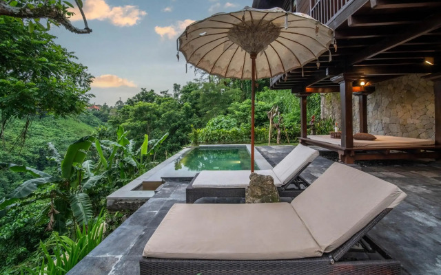 Natura Resort and Spa