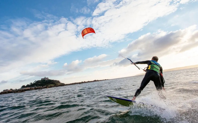 Sunset Safari & Resort