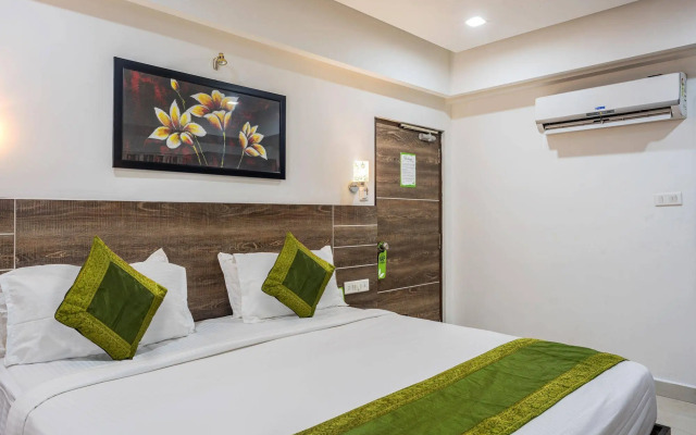 OYO 9647 Hotel MVV Bhavan