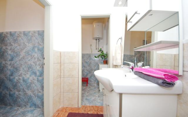 Anna Apartments Bibinje - Apartment 2