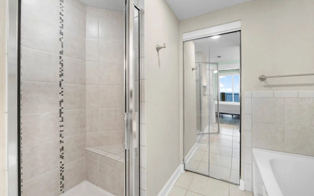 Grand Panama 1005 - Tower Two