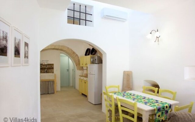 The Courtyard - Anna