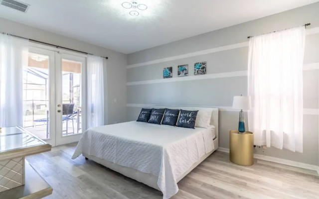 8523 Emerald Island