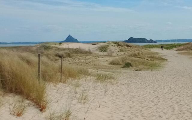 Holiday Home in Normandy Near Sandy Beaches