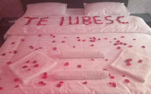 Ely's Mansion-24h Check-in