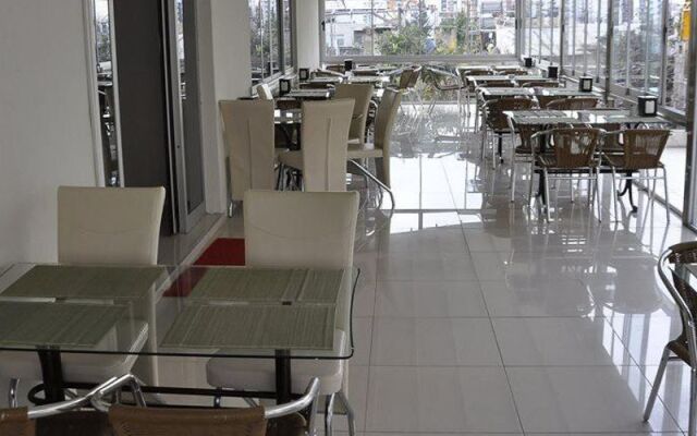 Karat Hotel