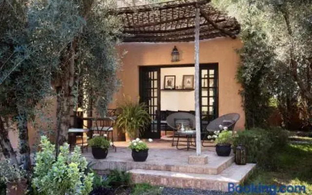 Villa Dinari