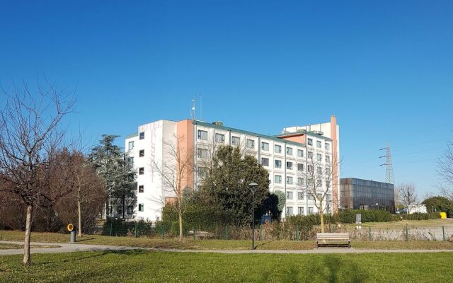 Moderno Hotel Roma