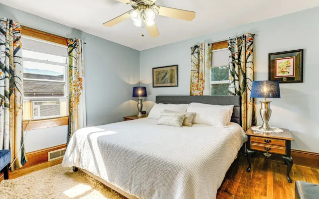 Lovely Waynesville Home w/ Yard: Pet Friendly