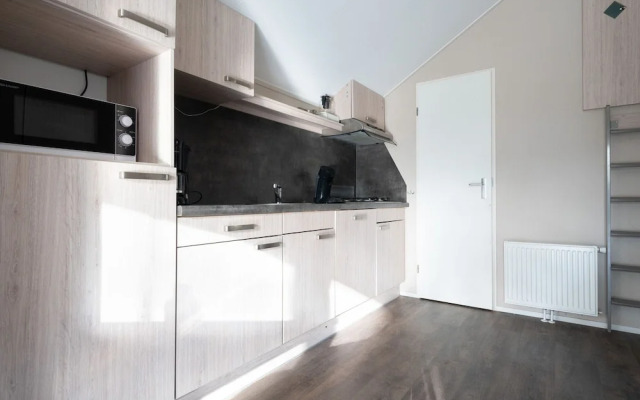 Comfortable Chalet Near Park De Veluwe