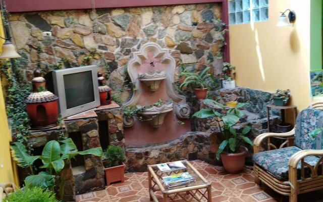 Hotel Fuentes in Coatepeque, Guatemala from 115$, photos, reviews - zenhotels.com