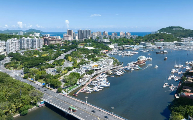 Crowne Plaza Sanya City Center by IHG