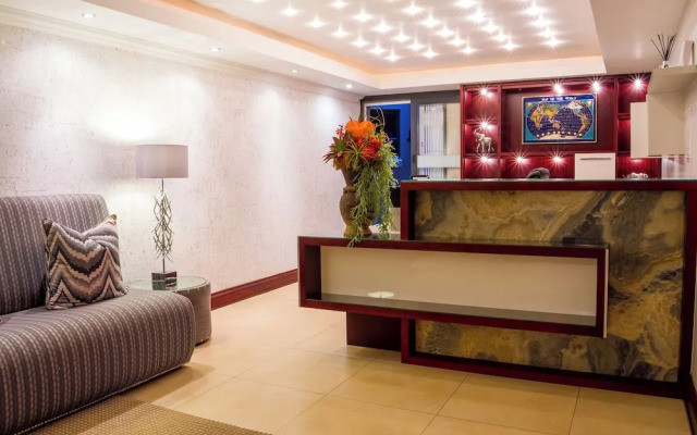 Royal Mukumbura Boutique Hotel