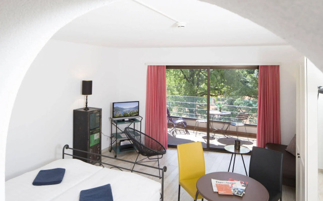 Aparthotel al Lago