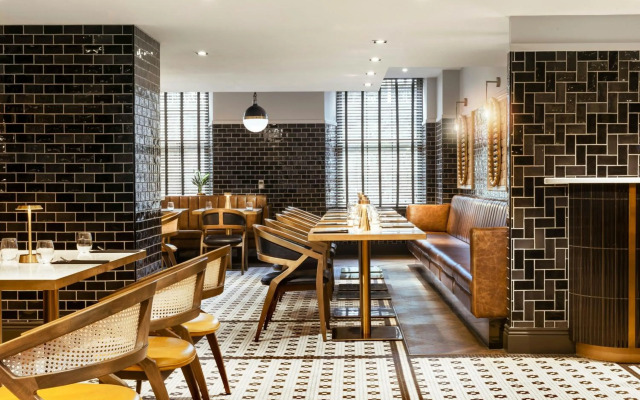Courtyard by Marriott Edinburgh