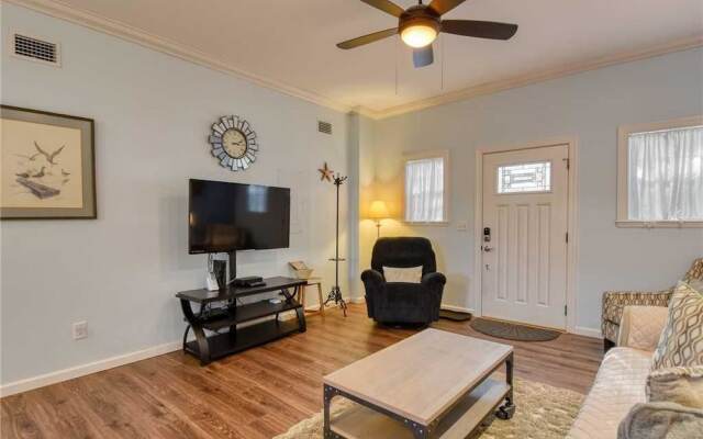 Hidden Villa - Two Bedroom Home