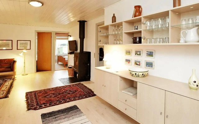 Three-Bedroom Holiday home in Millinge 1