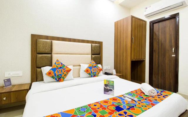FabHotel Royal Villa