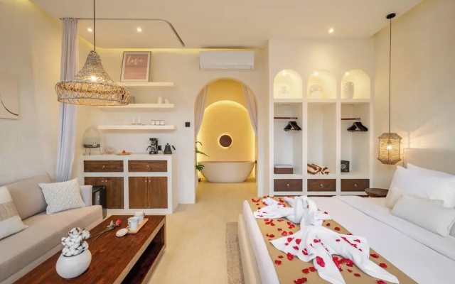 OriVista Luxe 1BR Designer Pool Villa in Canggu