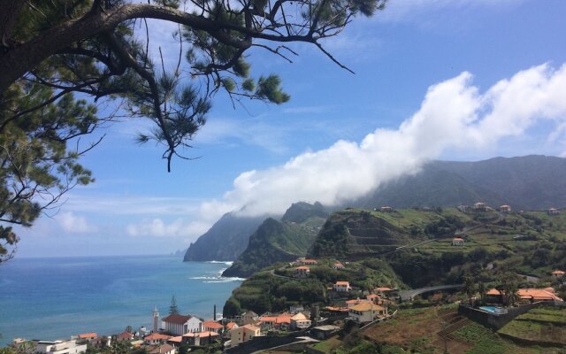 Pereiras House - Mountain & Sea