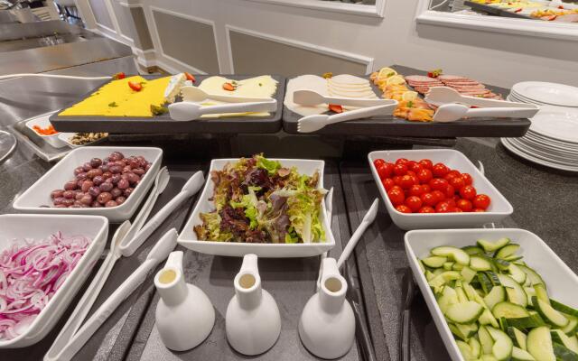 Holiday Inn Johannesburg Sunnyside Park by IHG