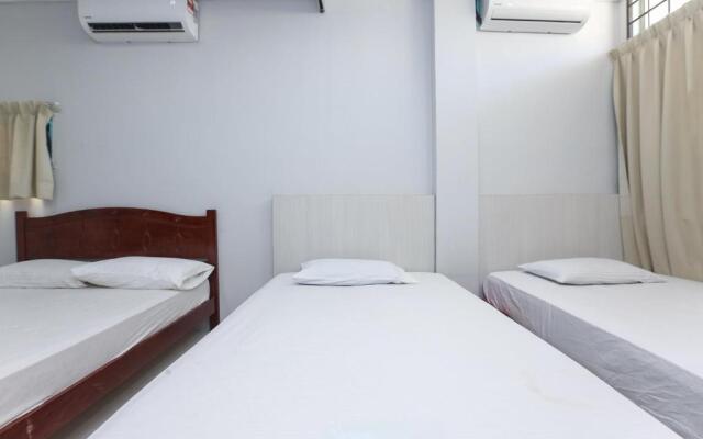 SPOT ON 89796 D'noor Budget Inn