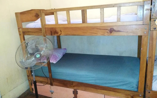 Amazon Mad Mick's Bunk House - Adults Only