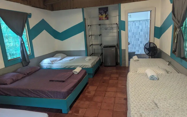 Tasty Dayz Hostel