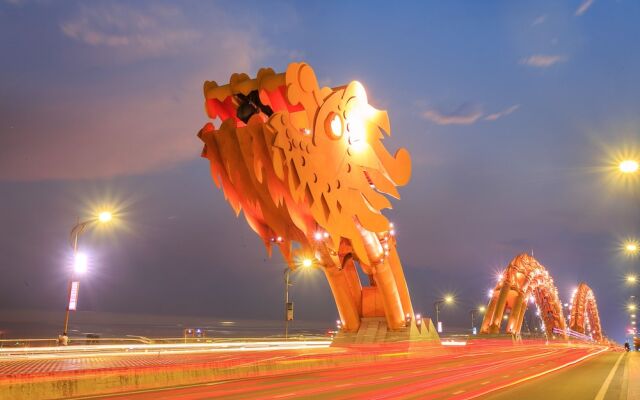 Sunshine Beach Da Nang
