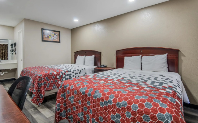 Econo Lodge Waco North I-35
