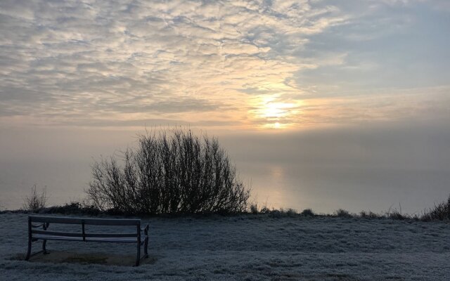 Frinton Escapes