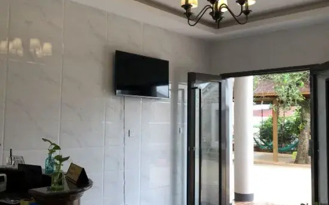 Weizhou Island Lanhai Breeze Homestay
