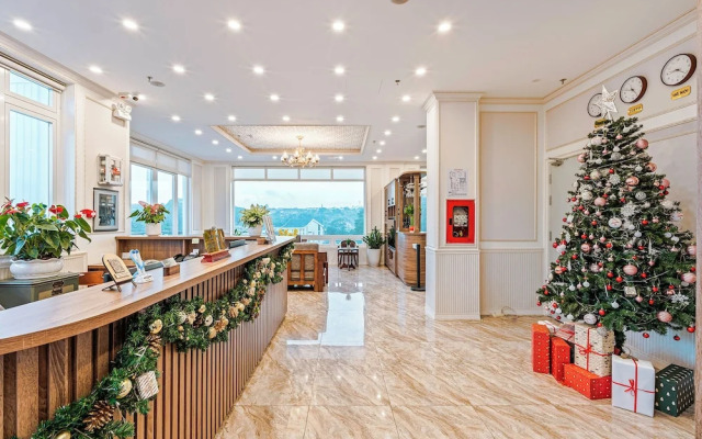 Pine View Hotel Dalat