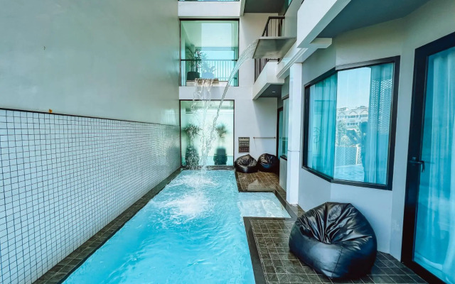 Ratri Hotel Phuket Old Town