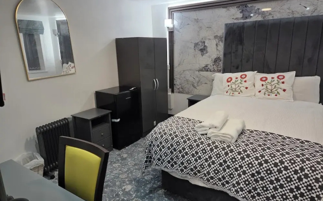 Ababeel Restaurant & Hotel