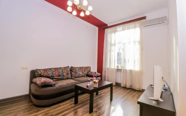 Stay Inn Apartments at Saryan Street