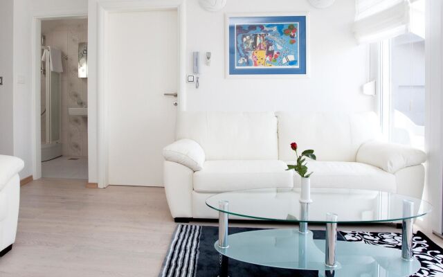 Apartments Summer Residence Maja